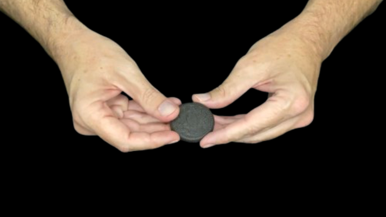Cookie Bite and Restore Magic Trick